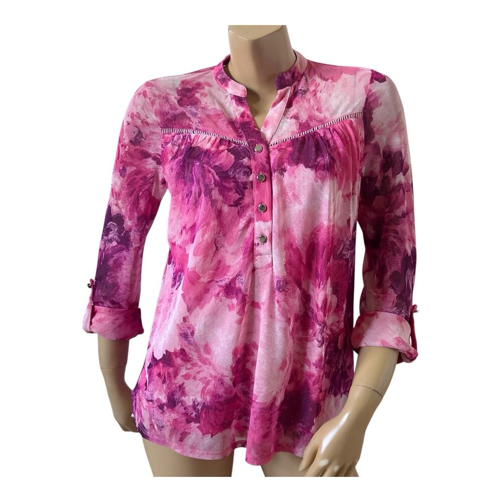 Juniper + Lime Shirt Womens S Pink Floral 3/4 Sleeve Roll Tab Popover Knit Top